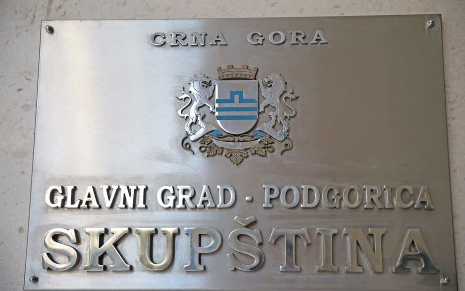 Na stolu prinudna uprava, eventualna ostavka Borovinić-Bojović i stav o Maškoviću