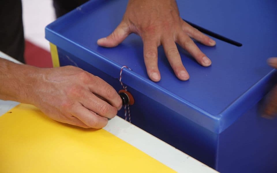 Potrebno je definisati uslove za vršenje vlasti