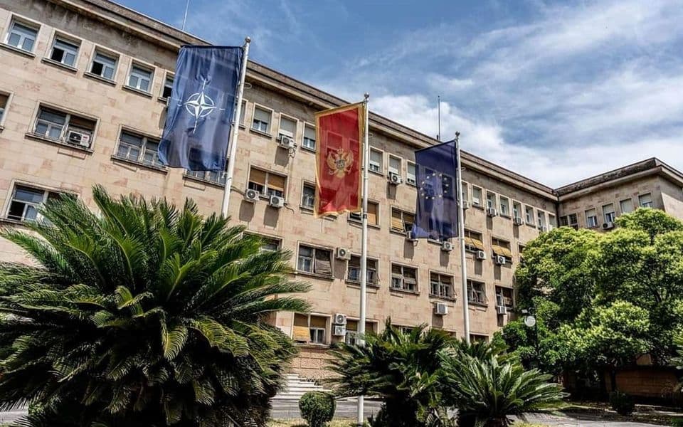 MUP: Građani do 30. septembra da zamijene stare lične karte