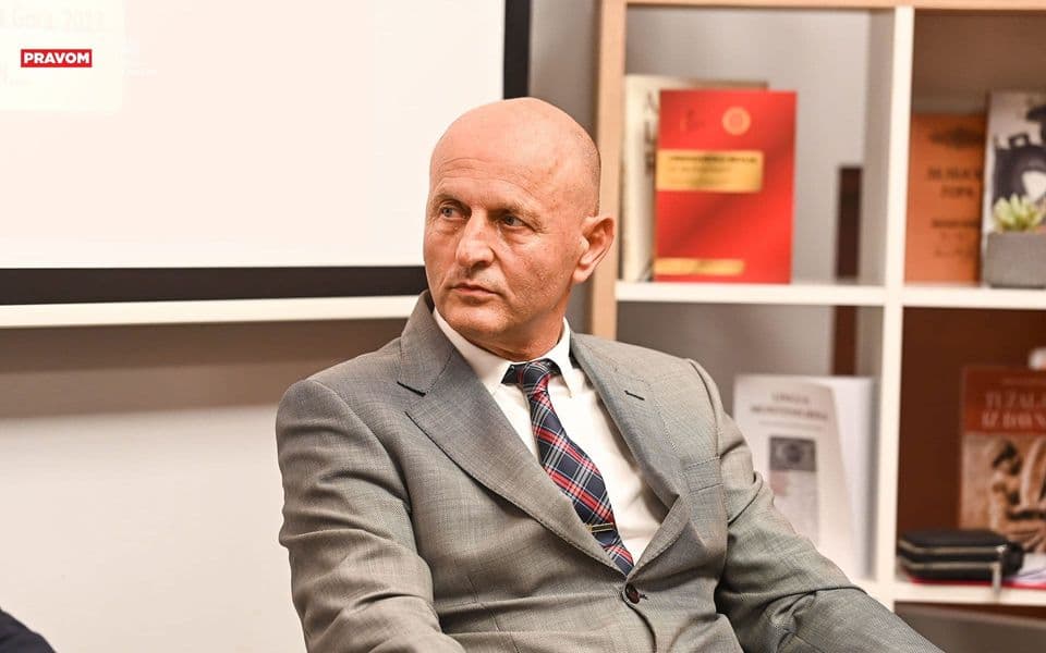 Rakočević: Paljenje automobila policajaca je i demonstracija sile prema državi