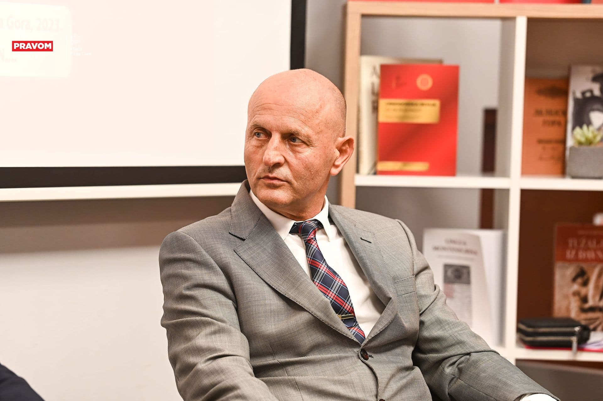 Peter Rakocevic Rakočević: Nedopustivo je da policajac prijeti aktivistima