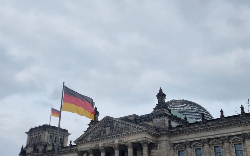 Najavljene strože kazne za poslanike Bundestaga za lične uvrede i viku