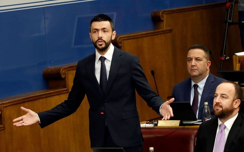 Živković: Nijesam prijetio, niti je obezbjeđenje ulazilo u plenarnu salu