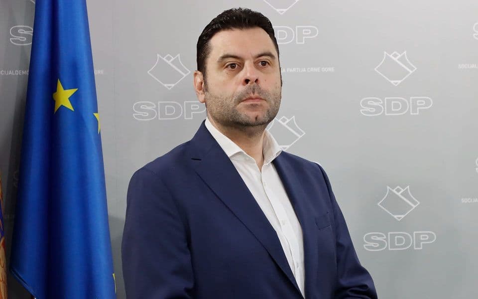 Vujović: Pravosuđe da bira između služenja Andriji Mandiću ili redu i zaštiti od kriminala