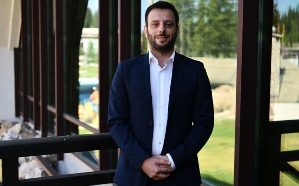 Lisičić o rastu cijena: Dok vlast ćuti, građani trpe