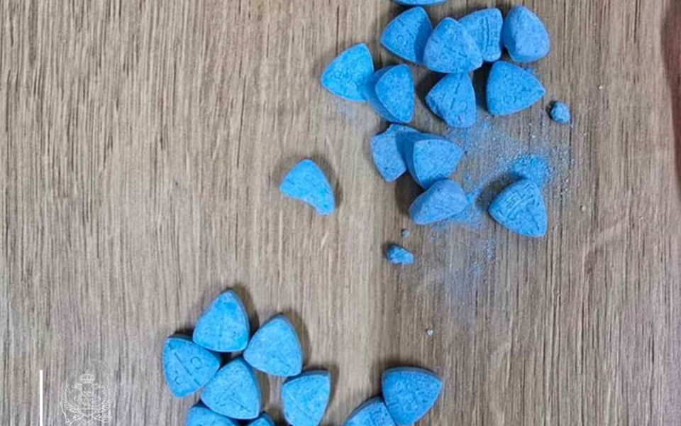 Prekršajna prijava protiv Ulcinjanina zbog 26 tableta MDMA