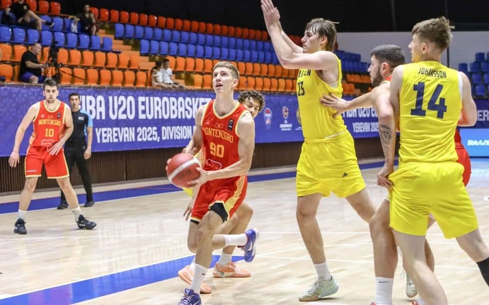 Mladi košarkaši poraženi od Švedske, sa Mađarskom za 11. mjesto
