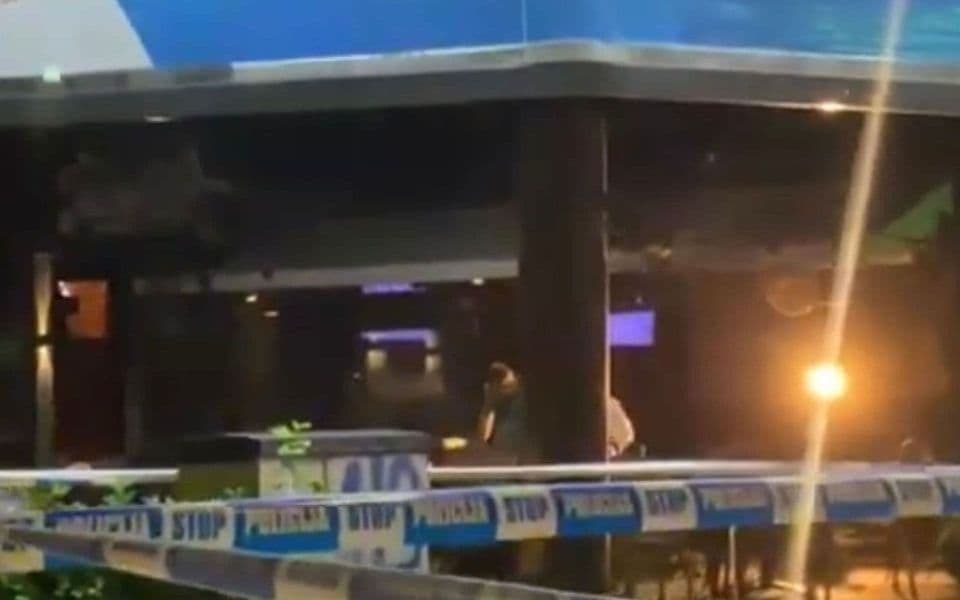 Tokom sinoćne pucnjave metak okrznuo slučajnu prolaznicu