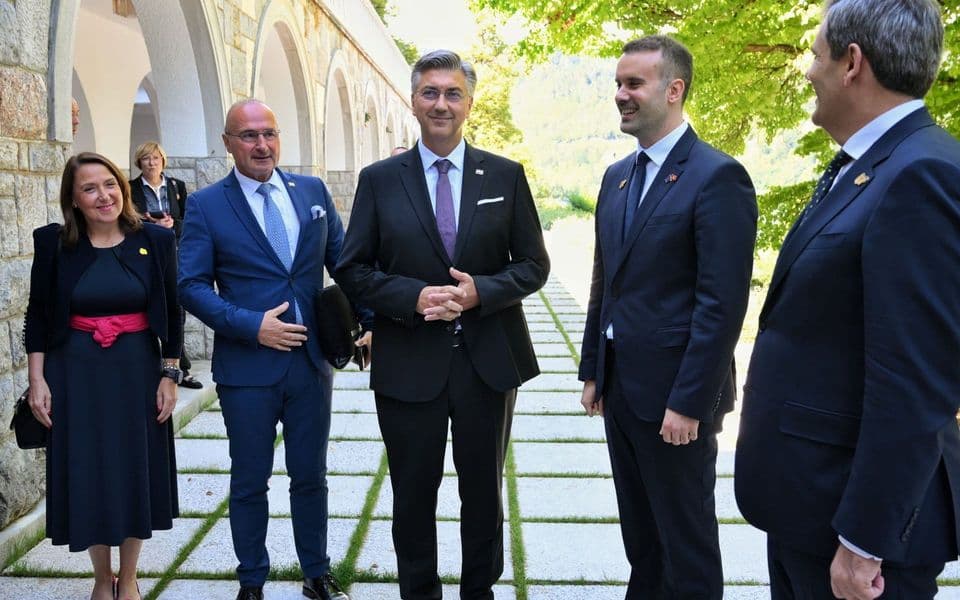 Plenković: Očekujemo iskorake oko otvorenih bilateralnih tema sa Crnom Gorom