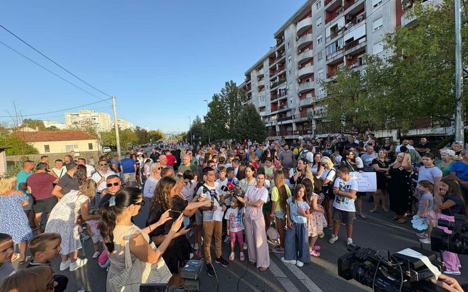 Neće dozvoliti izgradnju bilo kakvih zgrada, Glavni grad da nađe rješenje