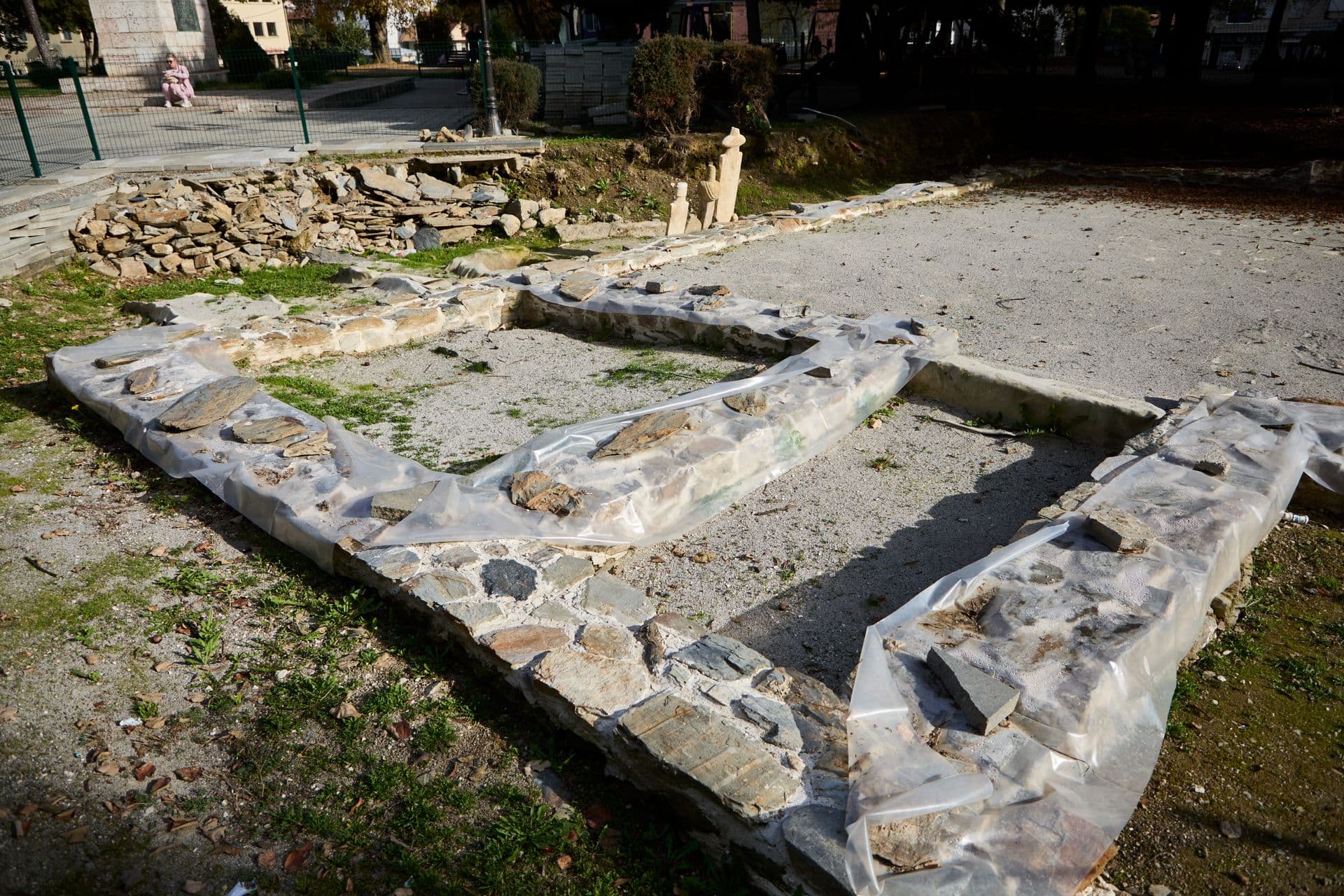 https://media.pobjeda.me/media/2026/02/20/1771608629-ostaci-hadzi-danusine-dzamije-foto-s-vasiljevic.jpg?cacheControl=1771608630
