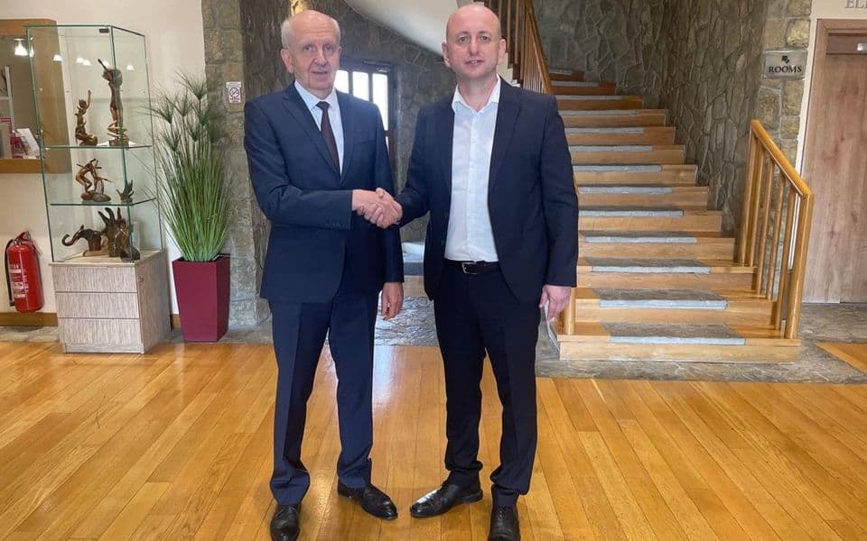 Knežević i Lukašik: Ovih dana patriotske snage i subjekti obilježavaju godišnjicu NATO agresije na SRJ