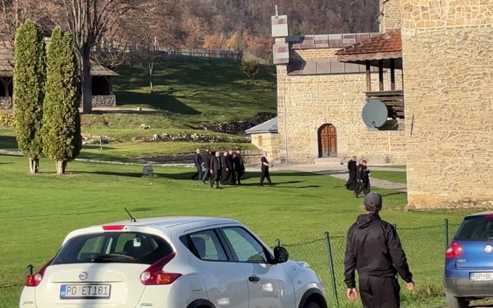 Sud završio svoje, ostali ćute - masivni spomenik Pavlu Đurišiću nestao bez traga