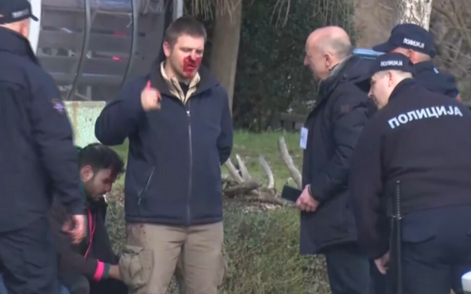 (VIDEO) Tuča u Boru: Studenti tvrde da su povrijeđena dva člana mobilnog tima