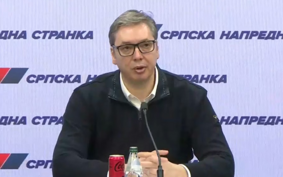 Vučić proglasio pobjedu SNS-a u svih deset opština na lokalnim izborima, napadi i nepravilnosti obilježili glasanje