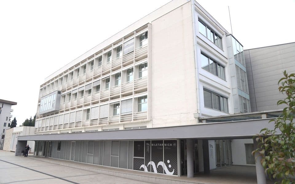 Interni akt ustanove ne može ograničiti pristup podacima