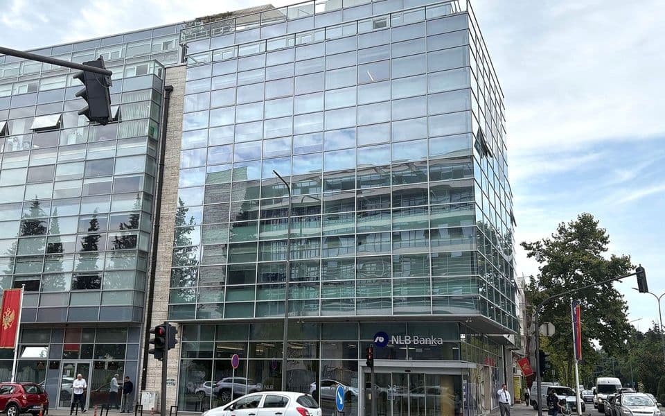 Božović: Milan Ivanović prevarom prodao moj objekat Upravi za imovinu za gotovo devet miliona eura