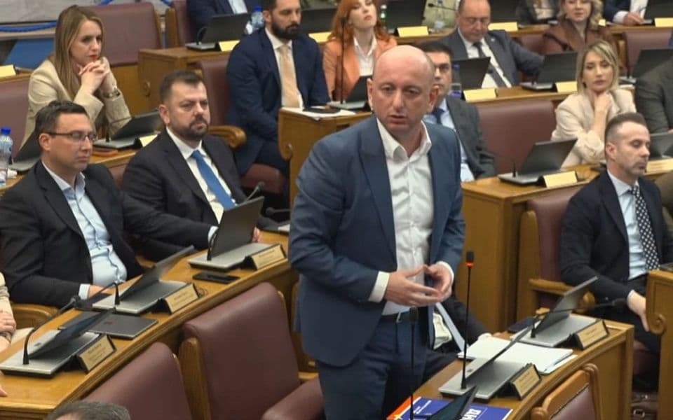 Kneževićev predlog o izmjeni državnih simbola bez podrške u Skupštini