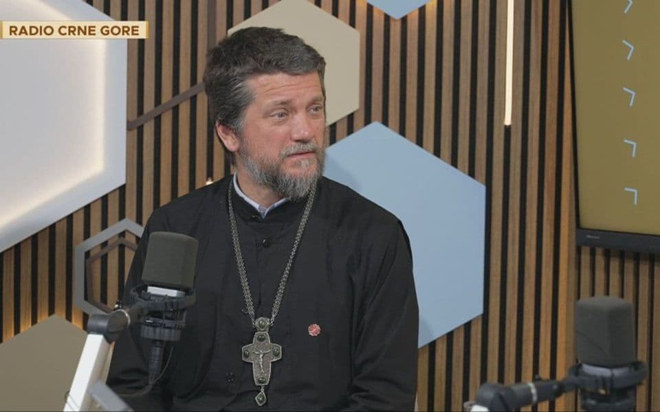 Perović: Moramo stajati uz istinu i govoriti istinu