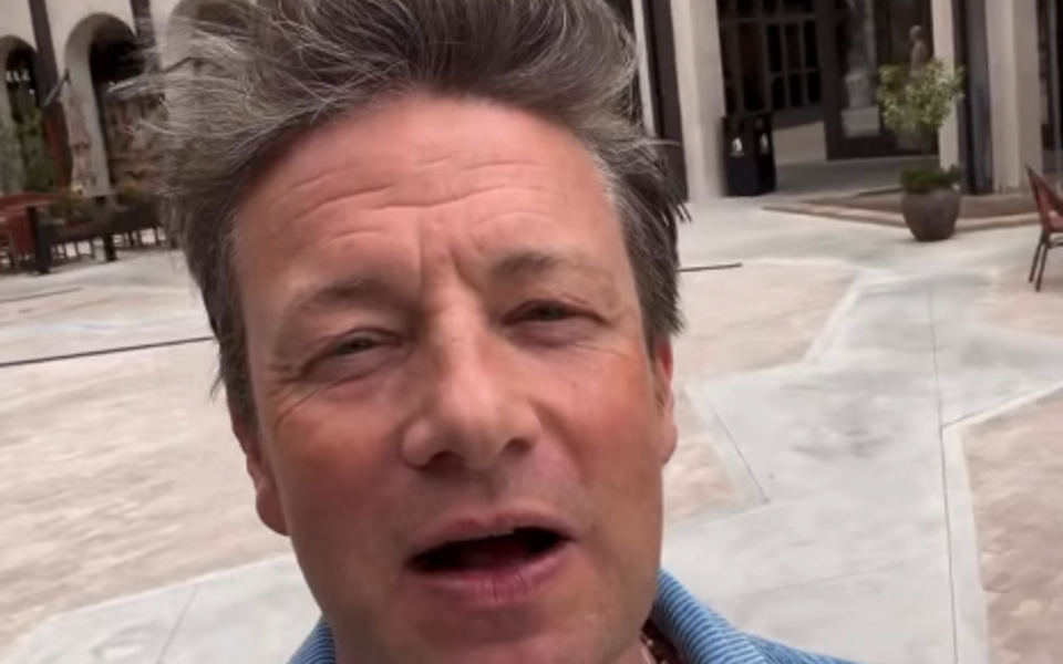 „Viva Montenegro“: Džejmi Oliver se iz Tivta ovako javio pratiocima