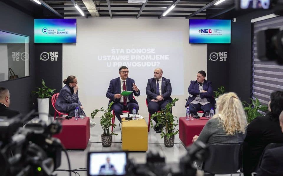 Izmjene Ustava ključne za integracije, sada se ne smije pogriješiti jer nam je Ustav tvrd