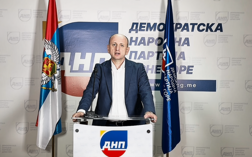 Knežević: DNP će pokrenuti inicijativu da se u dnevni red uvrsti Deklaracija o povlačenju odluke o priznanju takozvane države Kosovo