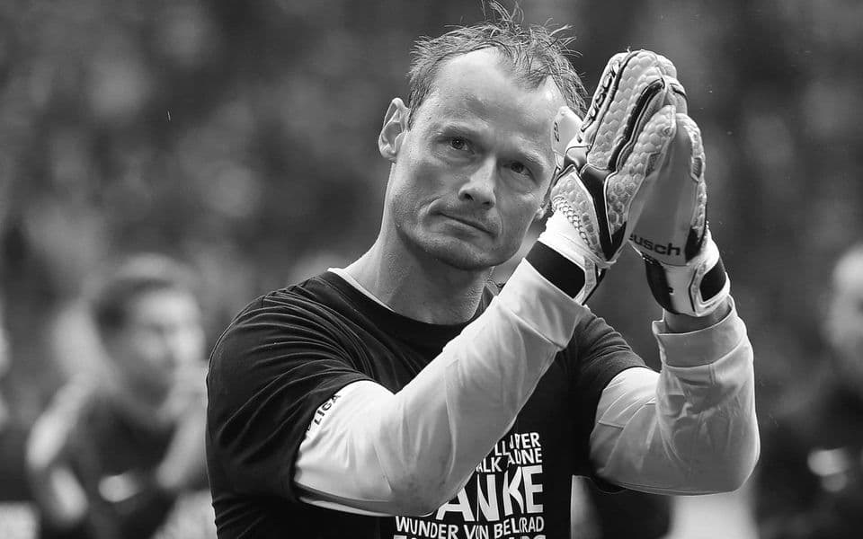 U saobraćajnoj nesreći poginuo Aleks Maninger, čuveni bivši golman Arsenala i Juventusa