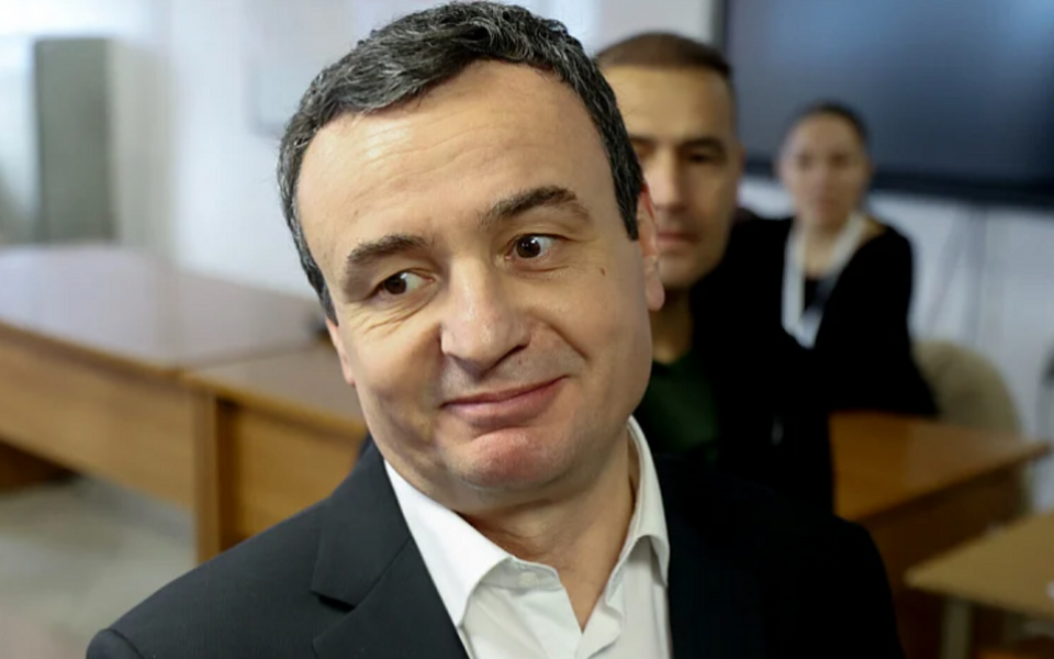 Albin Kurti prijavio da na bankovnom računu ima 16 eura i 41 cent