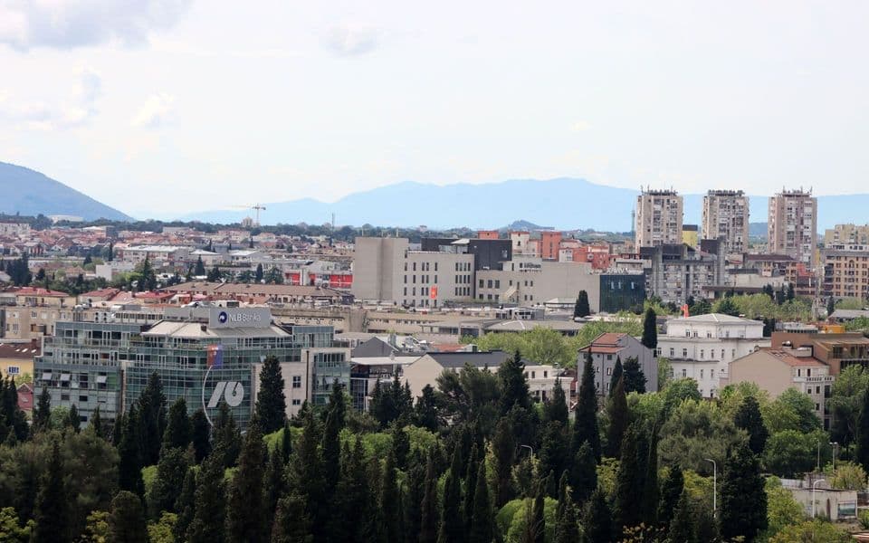Upravnik zgrade nema ovlašćenje da traži ugovor o 
