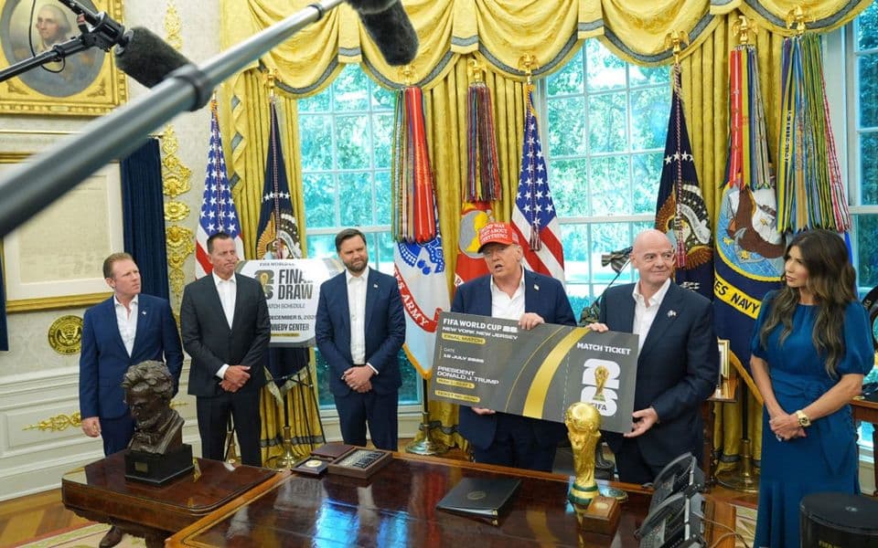 Karta za finale košta 2.299.998,85 dolara