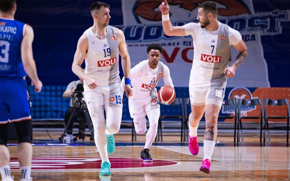 Budućnost želi prva do finala