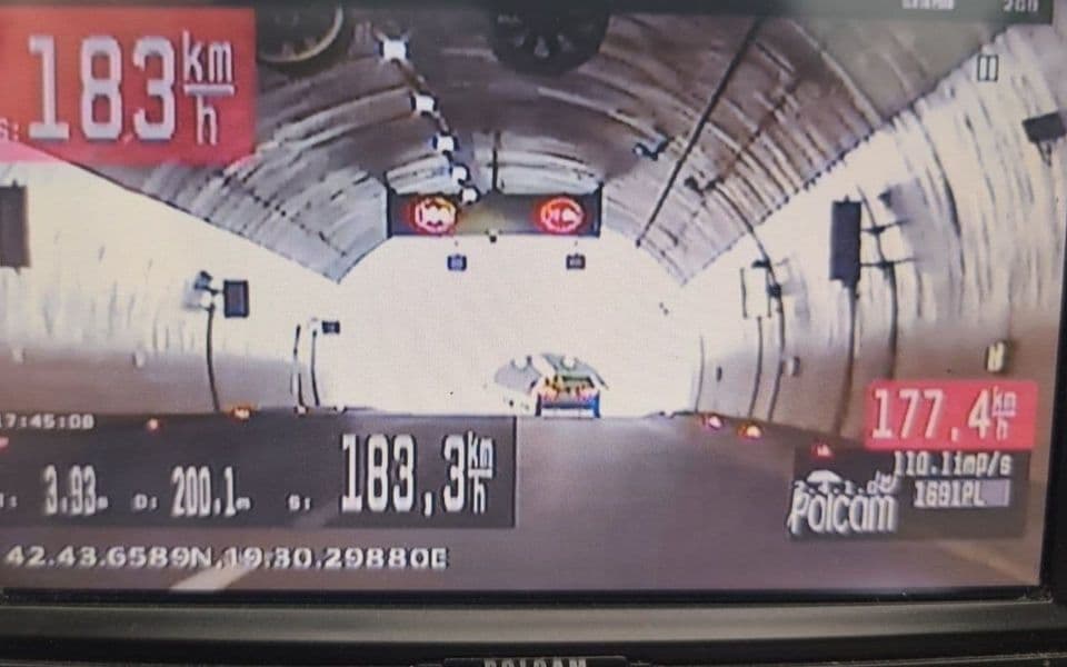 Zbog prekoračenja brzine uhapšeno pet vozača: Vozili i do 100 km/h brže od dozvoljenog