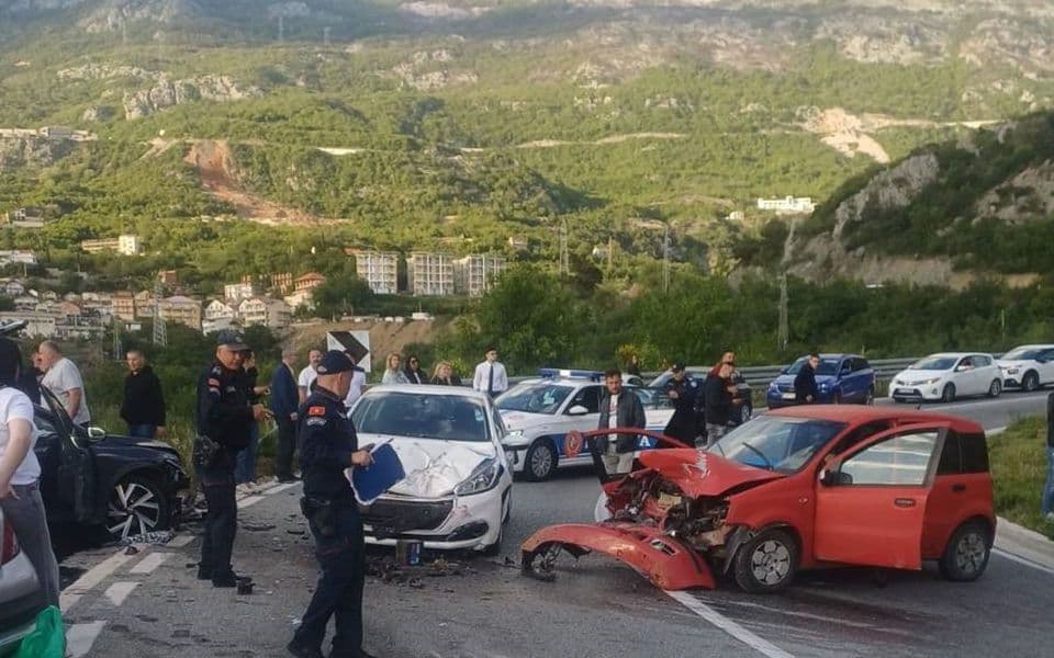 Udes na putu Budva – Cetinje, jedna osoba povrijeđena