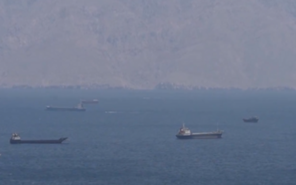 Trump Focuses on Reopening Strait of Hormuz as Iran Refuses Direct Talks