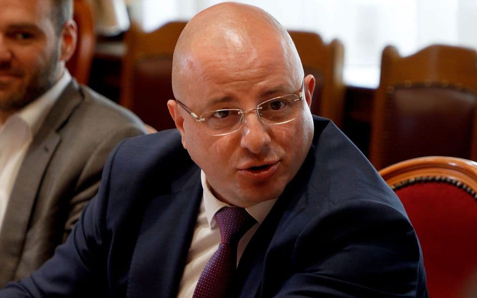 Milović: Građani stežu kaiš dok vlast dijeli fotelje
