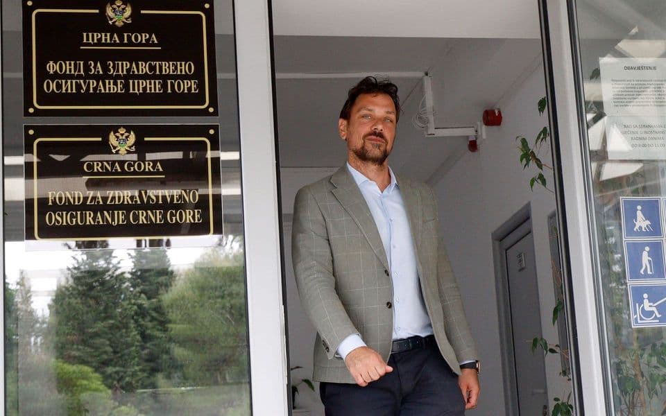 Kadić: Sve je bila politička farsa, isti ugovori zbog kojih sam smijenjen i dalje su validni