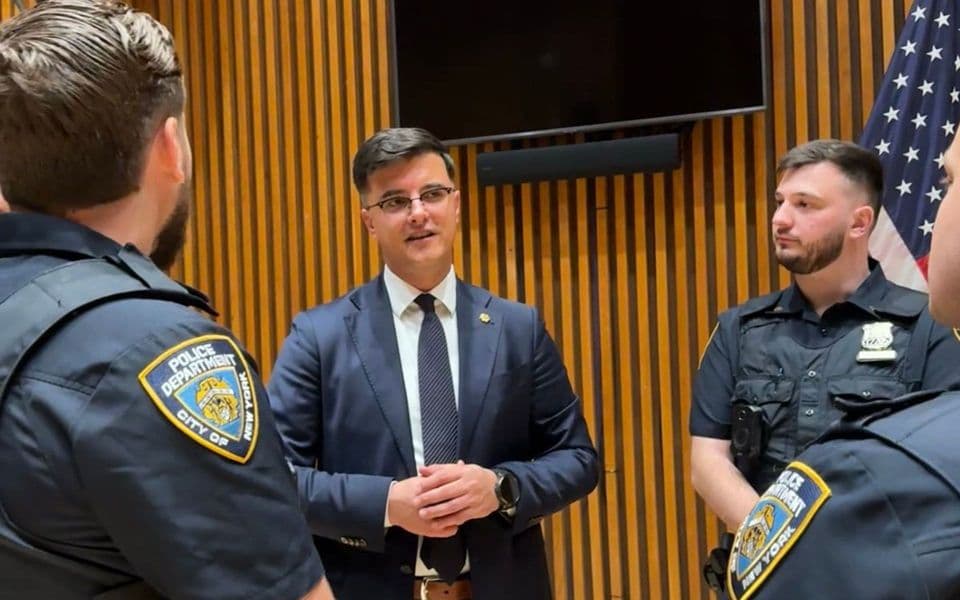 Od Crne Gore do NYPD-a: Šaranović sa pripadnicima policije porijeklom iz Crne Gore koji služe u Njujorku