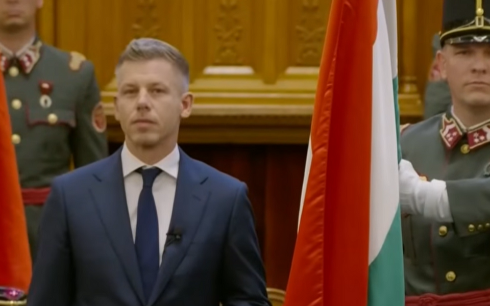 (VIDEO) Zvanični kraj 16-godišnje Orbanove vladavine: Peter Mađar položio zakletvu