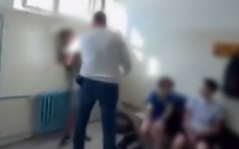 Uhapšen nastavnik koji je nasrnuo na učenike u osnovnoj školi u Sarajevu: 