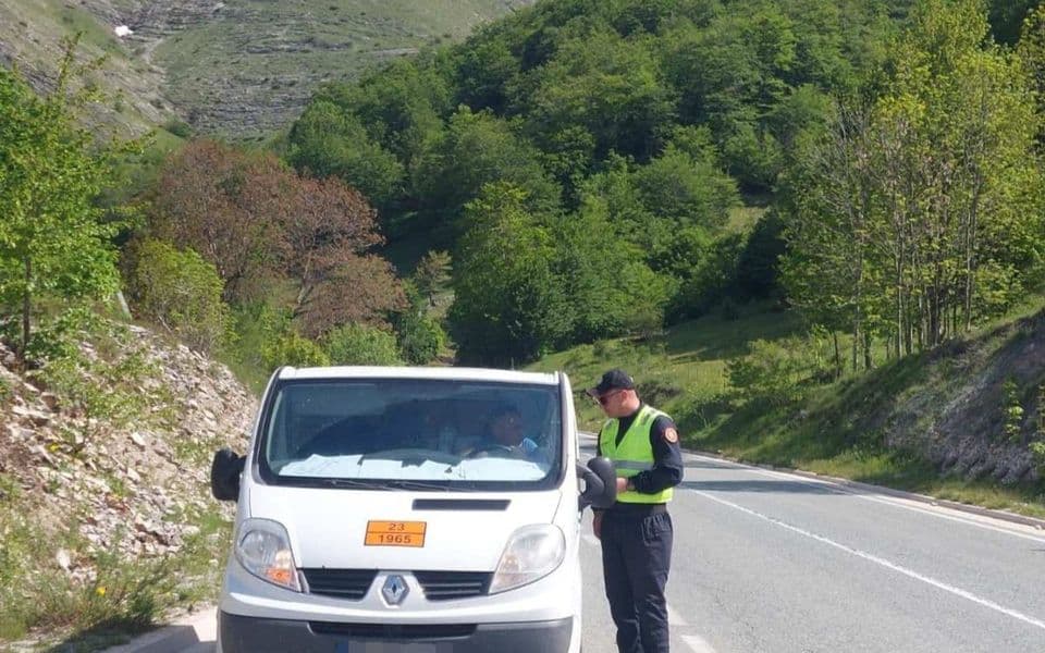 Tokom vikenda uhapšena 82 vozača, vozili pod dejstvom alkohola i droge