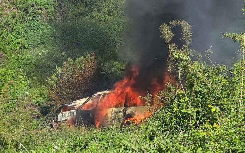 Udes u mjestu Lozna kod Bijelog Polja: Vozilo sletjelo sa puta i izgorjelo