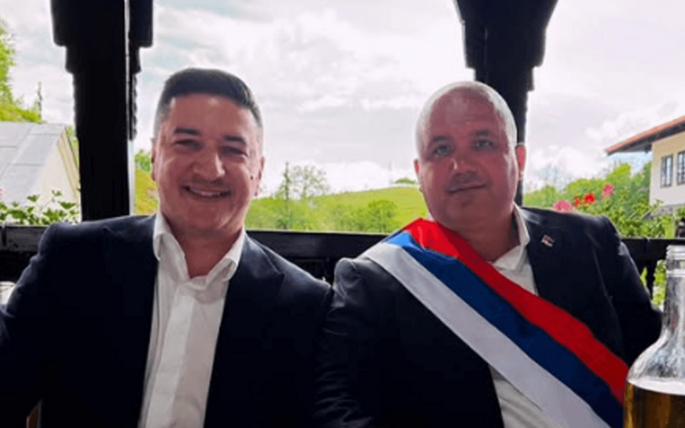 Srpske zastave, pjesme i klicanje Đurišiću na proslavi u Pljevljima