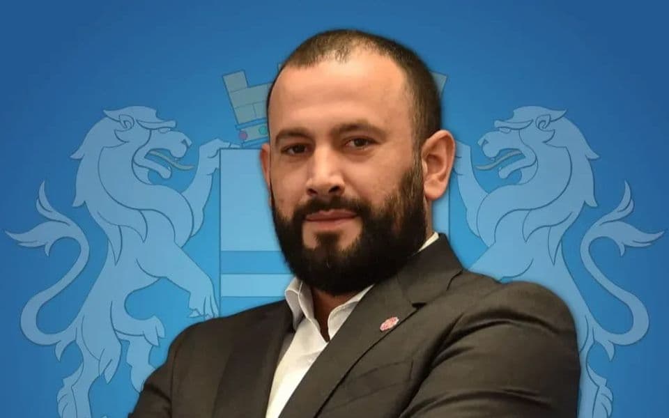 Brković vraćen u bolnicu, životno ugrožen