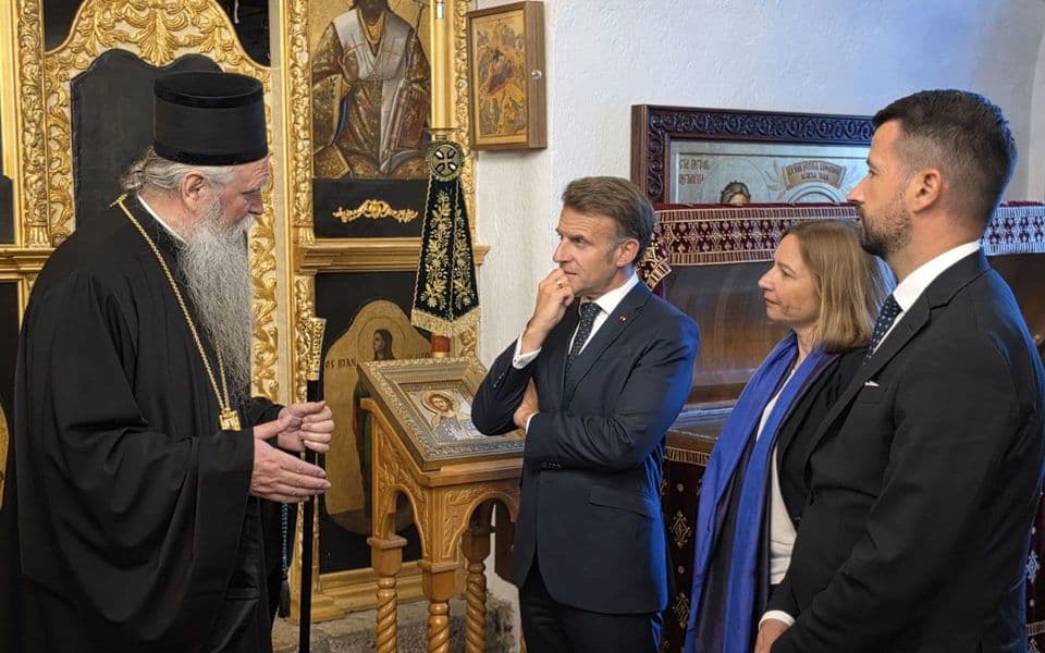 Makron posjetio Cetinjski manastir; Joanikije: Crna Gora u kulturnom i duhovnom dijelu ima što da ponudi savremenoj Evropi
