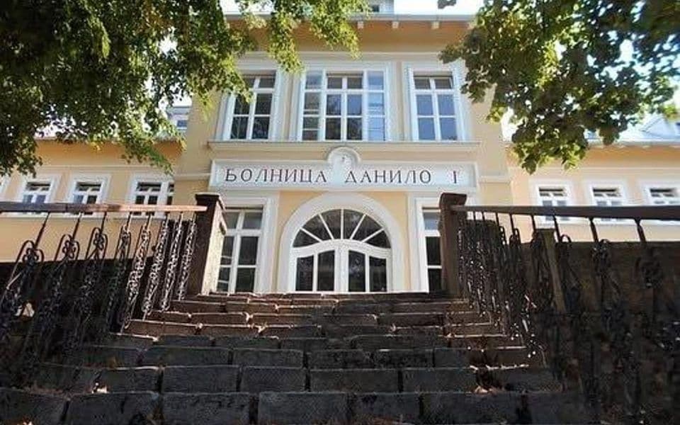 Nedostaju 24 specijaliste, najviše internista i hirurga