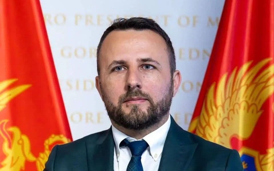 Lakić: Tvrdnje o ugroženosti nosilaca ključnih funkcija zahtijevaju hitno institucionalno postupanje