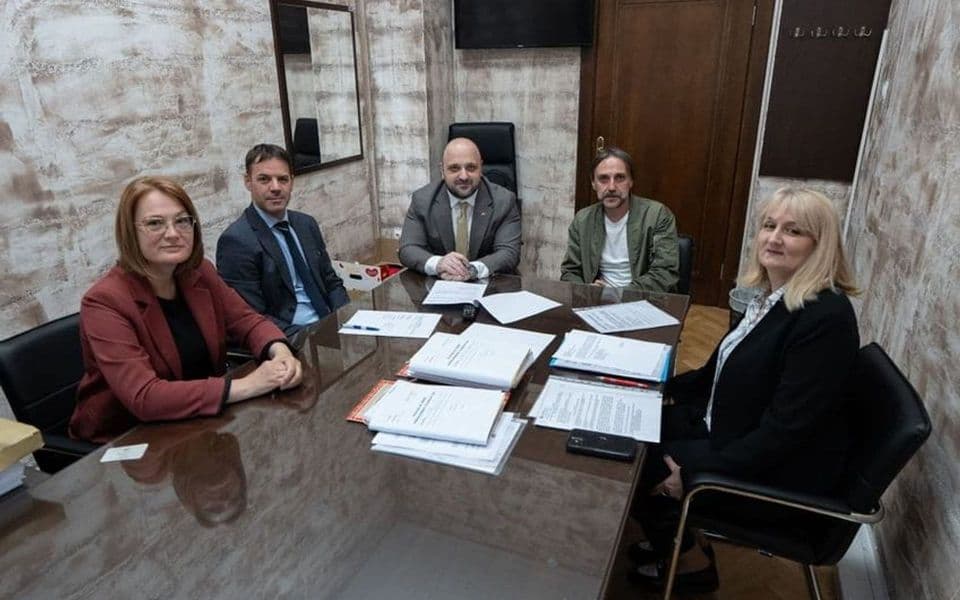 Satleru obećan i CIK do kraja jula