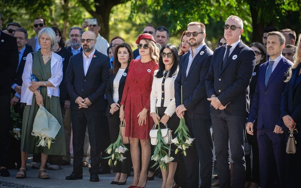 DPS Delegation Lays Wreath in Podgorica to Commemorate Srebrenica Genocide