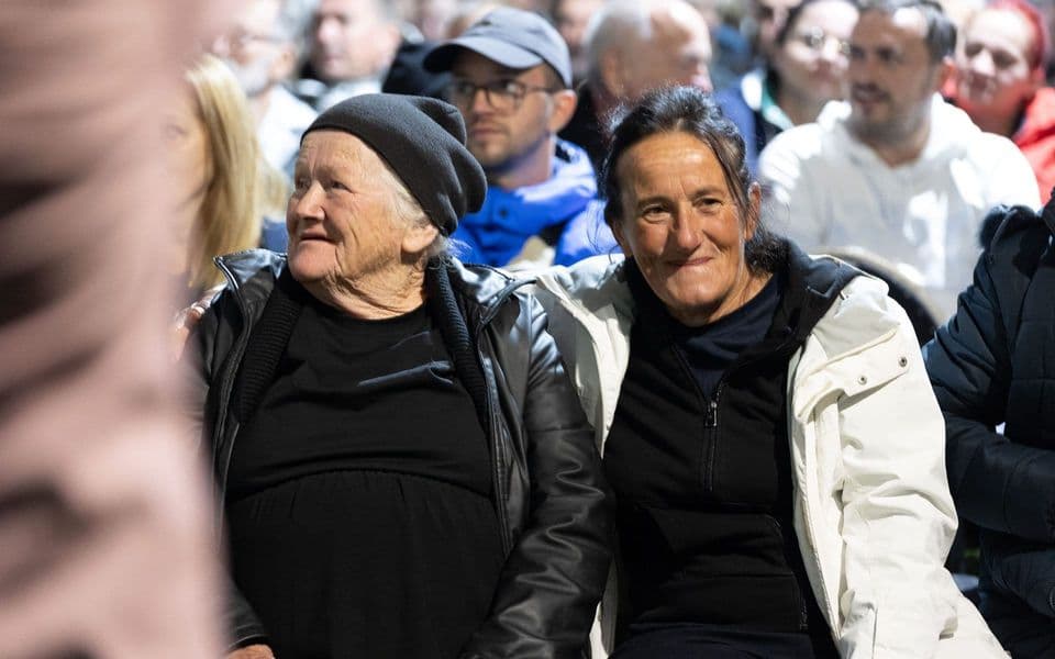 „Planina“, nakon što je kod svjetske publike postala simbol demokratije, vratila se kući