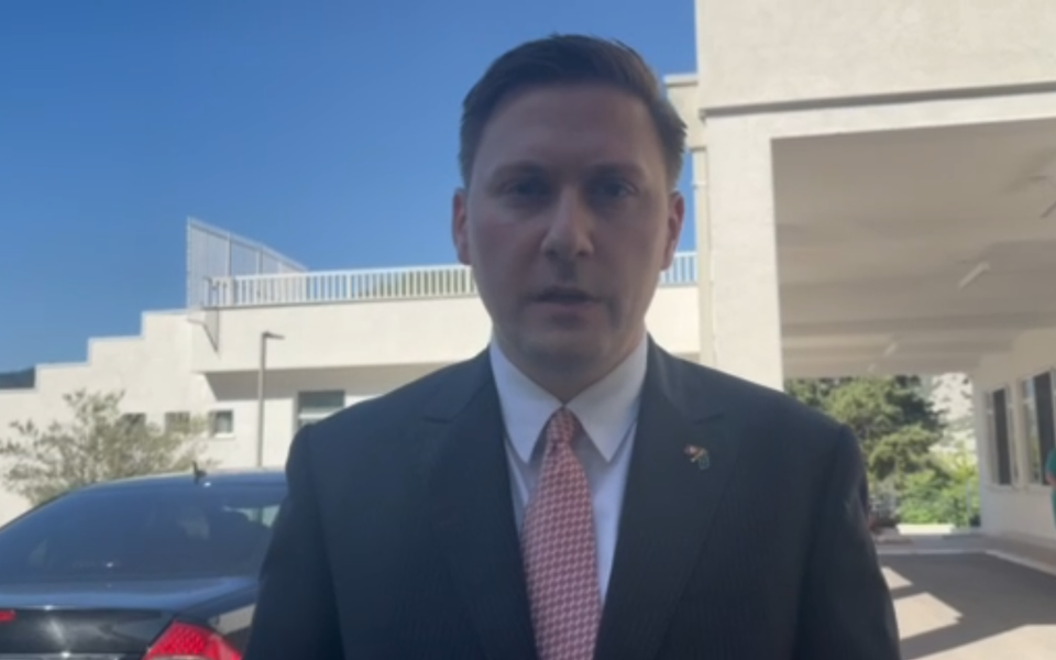 (VIDEO) Šimun za Pobjedu: Povrijeđeni u nesreći kod Risna stabilnog stanja, jedan pacijent i dalje životno ugrožen